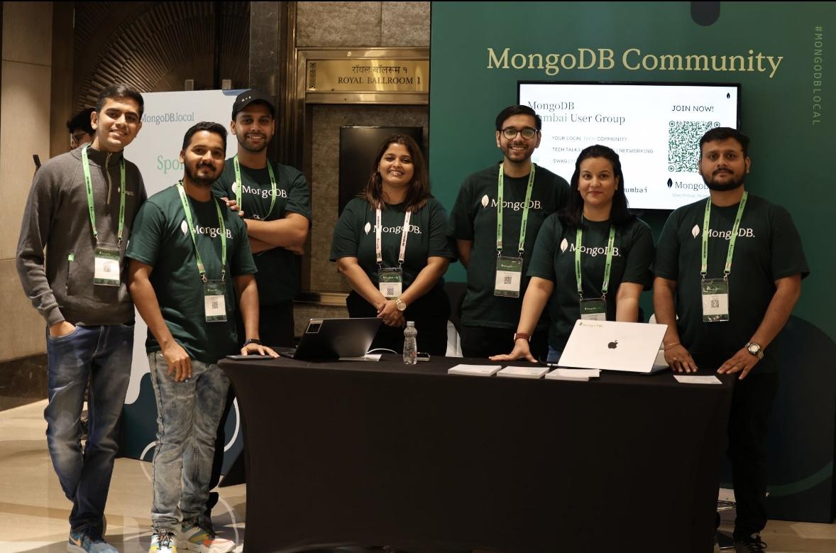 Aasawari with the MongoDB community team at a local event